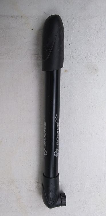 Bicycles: Bicikl pumpe za razne ventile,cena na upit at lalafo.rs — 6 Bicycles: Bicikl pumpe za razne ventile,cena na upit — 6