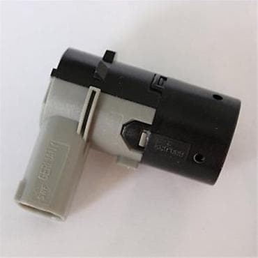 NOVI fabrički parking senzori za BMW 7 (E65, E66, E67). Cena je za na lalafo.rs — 2 NOVI fabrički parking senzori za BMW 7 (E65, E66, E67). Cena je za — 2