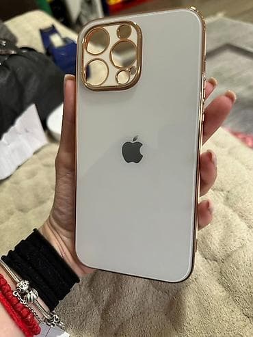 Futrola za iPhone 13 Pro Max u ljubičastoj boji sa zaštitom za kameru na lalafo.rs — 4 Futrola za iPhone 13 Pro Max u ljubičastoj boji sa zaštitom za kameru — 4