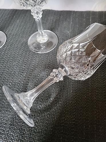 Home & Garden: Case kristal za vino d,argues francuske iz 80ih.god. Case kristal za at lalafo.rs — 10 Home & Garden: Case kristal za vino d,argues francuske iz 80ih.god. Case kristal za — 10