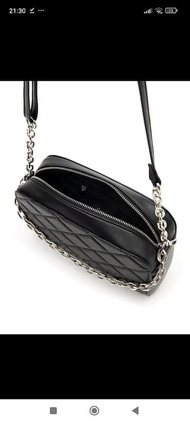 Crna štepana torba na rame sa metalnim lancem kao kaišem, pogodna za na lalafo.rs — 3 Crna štepana torba na rame sa metalnim lancem kao kaišem, pogodna za — 3