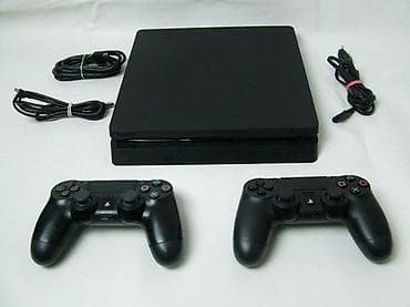 U ponudi Sony Playstation 4 sa naslova. Konzola je u odličnom stanju! na lalafo.rs — 2 U ponudi Sony Playstation 4 sa naslova. Konzola je u odličnom stanju! — 2
