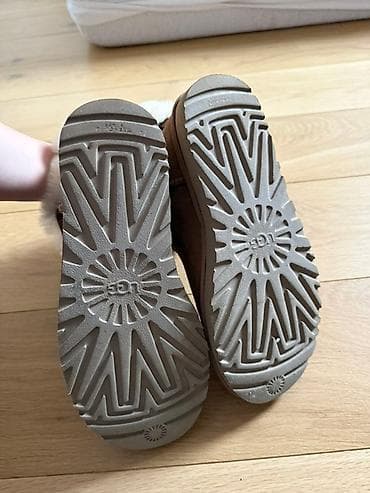 Ugg obuća 38.5, bоја - Braon na lalafo.rs — 6 Ugg obuća 38.5, bоја - Braon — 6