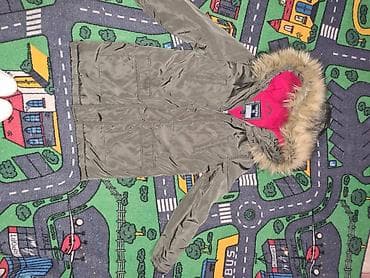 Odlična topla prelep duži model. Bez mane vwličina 140-146 na lalafo.rs — 1 Odlična topla prelep duži model. Bez mane vwličina 140-146 — 1