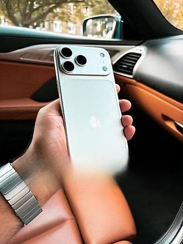 Mobile Phones & Accessories: Apple iPhone – bele boje, sa sistemom trostruke kamere. Glavne at lalafo.rs — 2 Mobile Phones & Accessories: Apple iPhone – bele boje, sa sistemom trostruke kamere. Glavne — 2