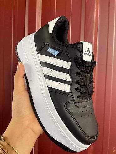 Broj 36-40
Cena 3500 din na lalafo.rs — 1 Broj 36-40
Cena 3500 din — 1