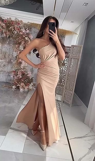 Haljine
Cena 2900
Uni vel.
V23 at lalafo.rs — 1 Haljine
Cena 2900
Uni vel.
V23 — 1