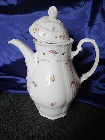 Bokal nov Seltmann Weiden porcelan,Bavaria iz 90ih.god. Nov na lalafo.rs Bokal nov Seltmann Weiden porcelan,Bavaria iz 90ih.god. Nov