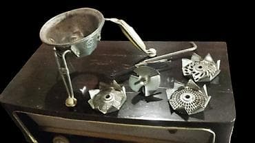 Mlin rucni secko Moulinette iz 50ih Funkcionalan jos uvek. Materijal na lalafo.rs — 2 Mlin rucni secko Moulinette iz 50ih Funkcionalan jos uvek. Materijal — 2