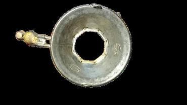 Mlin rucni secko Moulinette iz 50ih Funkcionalan jos uvek. Materijal na lalafo.rs — 4 Mlin rucni secko Moulinette iz 50ih Funkcionalan jos uvek. Materijal — 4