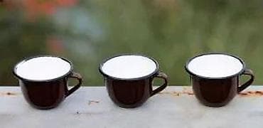 Antiques: TRI Stare EMAJLIRANE Šoljice za Kafu. Cena za sve tri. Tri stare at lalafo.rs — 7 Antiques: TRI Stare EMAJLIRANE Šoljice za Kafu. Cena za sve tri. Tri stare — 7