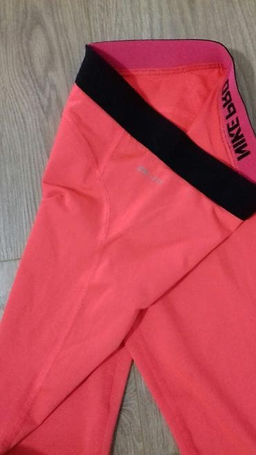 pantalone gina benotti: Nike Pro fantastične.
Veličina S
Cena 1200 na lalafo.rs — 4 pantalone gina benotti: Nike Pro fantastične.
Veličina S
Cena 1200 — 4