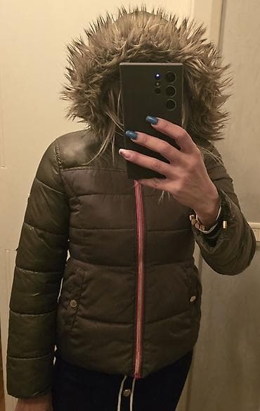 pantalone butiku ali: MICHAEL KORS original zimska jakna maslinasto zelene boje. Sa na lalafo.rs — 5 pantalone butiku ali: MICHAEL KORS original zimska jakna maslinasto zelene boje. Sa — 5