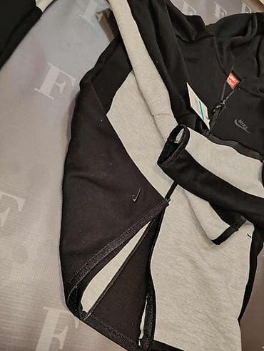 Nova komplet nike trenerka Vrhunski kvalitet Dostupne vel s do XL na lalafo.rs — 2 Nova komplet nike trenerka Vrhunski kvalitet Dostupne vel s do XL — 2