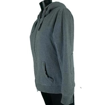 Dukser bayern munchen, vel. M. Marka: bayern munchen veličina: xl na lalafo.rs — 4 Dukser bayern munchen, vel. M. Marka: bayern munchen veličina: xl — 4