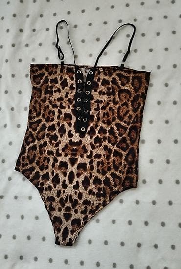 Tigrasti bodi u velicini XS, ima elastina. Materijal mekan kao likra na lalafo.rs — 3 Tigrasti bodi u velicini XS, ima elastina. Materijal mekan kao likra — 3