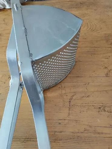 Presa za cvarke poc. 3.500 din at lalafo.rs — 7 Presa za cvarke poc. 3.500 din — 7