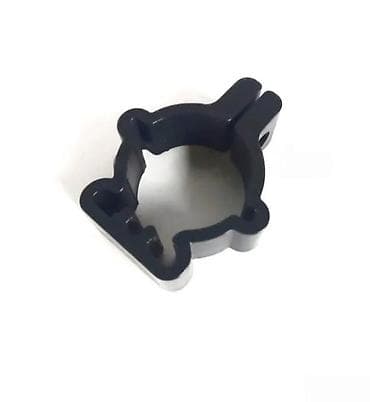 Obujmica (PVC spojnica) za stub fi 42 – sa šrafom i maticom (za 3D i na lalafo.rs — 3 Obujmica (PVC spojnica) za stub fi 42 – sa šrafom i maticom (za 3D i — 3