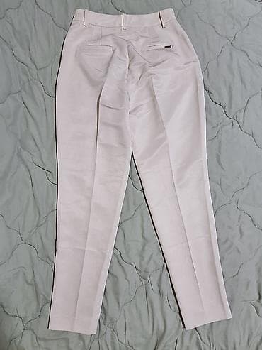 pantalone butiku ali: Elegantne ženske pantalone Marciano Guess svetloružičaste/bež nijanse na lalafo.rs — 4 pantalone butiku ali: Elegantne ženske pantalone Marciano Guess svetloružičaste/bež nijanse — 4