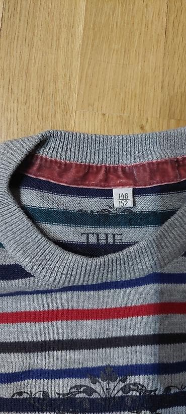 Odeća za dečaka, 12-14 god na lalafo.rs — 7 Odeća za dečaka, 12-14 god — 7