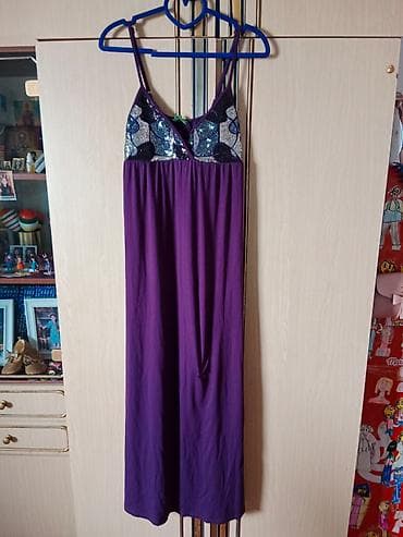 Haljina na bretele sa šljokicama preko grudi. Široko pada puno na lalafo.rs — 2 Haljina na bretele sa šljokicama preko grudi. Široko pada puno — 2