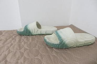 ADIDAS Original br45 29cm unutrasnje gaziste stopala, fantasticne na lalafo.rs — 4 ADIDAS Original br45 29cm unutrasnje gaziste stopala, fantasticne — 4