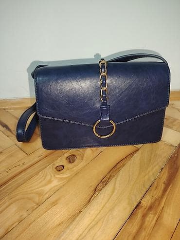 Tamnoplava ženska torba preko ramena - Materijal: veštačka koža na lalafo.rs — 1 Tamnoplava ženska torba preko ramena - Materijal: veštačka koža — 1