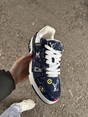 Louis Vuitton LV Trainer patike – tamnoplave/bele - Model: LV Trainer na lalafo.rs — 2 Louis Vuitton LV Trainer patike – tamnoplave/bele - Model: LV Trainer — 2