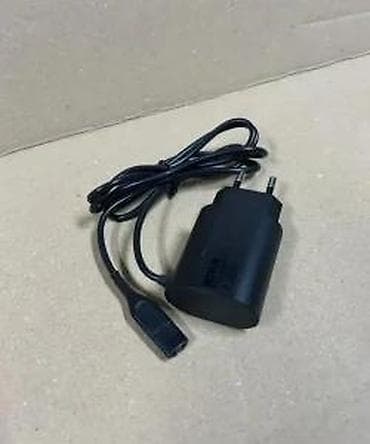 cepaci za drva: Punjač za Braun brijače – Series 5, 7 i 9, 12 V, IPX4 - Originalni na lalafo.rs — 7 cepaci za drva: Punjač za Braun brijače – Series 5, 7 i 9, 12 V, IPX4 - Originalni — 7