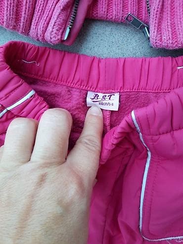 Dečiji zimski komplet – jakna i pantalone - Veličina: 116 cm (5–6 na lalafo.rs — 2 Dečiji zimski komplet – jakna i pantalone - Veličina: 116 cm (5–6 — 2