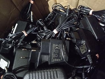 Strujni adapteri, napajanje, 12v/2a, ac/dc, 5.5mm 2.1mm. Na stanju at lalafo.rs — 2 Strujni adapteri, napajanje, 12v/2a, ac/dc, 5.5mm 2.1mm. Na stanju — 2