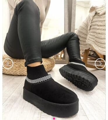 Ugg mini čizme, bоја - Crna, 38 na lalafo.rs Ugg mini čizme, bоја - Crna, 38