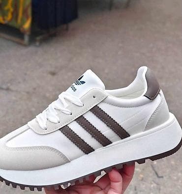 👑Broj 38 i 39
✅Cena 2700 din na lalafo.rs — 1 👑Broj 38 i 39
✅Cena 2700 din — 1