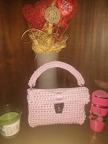 Prodajem ručno heklane torbe rađene sa puno pažnje i ljubavi prema na lalafo.rs — 2 Prodajem ručno heklane torbe rađene sa puno pažnje i ljubavi prema — 2