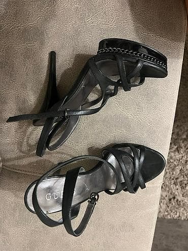 GUESS ženske sandale na visoku potpeticu - Boja: crna - Materijal na lalafo.rs — 3 GUESS ženske sandale na visoku potpeticu - Boja: crna - Materijal — 3