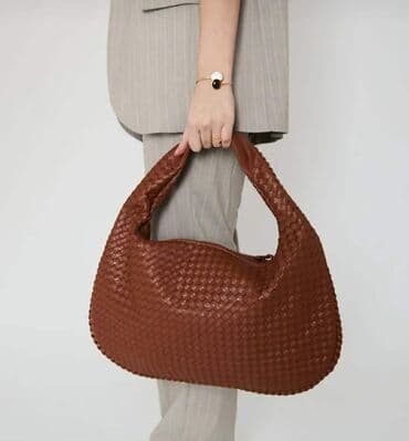 Pleteni ženski hobo torba – elegantna i prostrana Ik - Dizajn: hobo na lalafo.rs Pleteni ženski hobo torba – elegantna i prostrana Ik - Dizajn: hobo