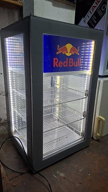 Profesionalni Red Bull rashladni mini vitrina frižider - Brendirana na lalafo.rs — 8 Profesionalni Red Bull rashladni mini vitrina frižider - Brendirana — 8
