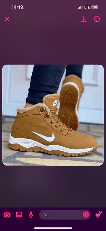 Nike Duboke
41-46
3999din🔥 na lalafo.rs — 2 Nike Duboke
41-46
3999din🔥 — 2