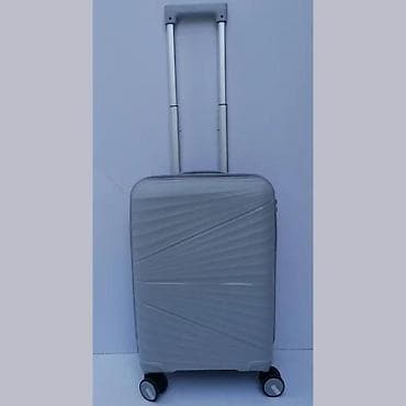 dve suknje po: Tvrdi kofer na točkiće – kabinski format - Materijal: otporna at lalafo.rs — 1 dve suknje po: Tvrdi kofer na točkiće – kabinski format - Materijal: otporna — 1