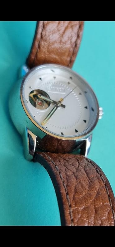 Sat muski na navijanje ko nov na lalafo.rs — 1 Sat muski na navijanje ko nov — 1