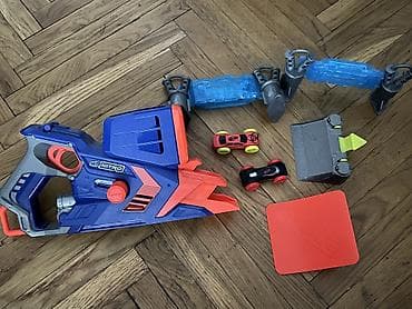 NERF NITRO ispaljivač autića sa 2 prepreke i 2 rampe i 2 autića at lalafo.rs — 1 NERF NITRO ispaljivač autića sa 2 prepreke i 2 rampe i 2 autića — 1