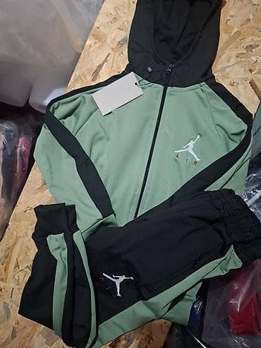 Skirts: Dečiji trenerki set sa kapuljačom – gornji deo na rajsferšlus i donji at lalafo.rs — 2 Skirts: Dečiji trenerki set sa kapuljačom – gornji deo na rajsferšlus i donji — 2