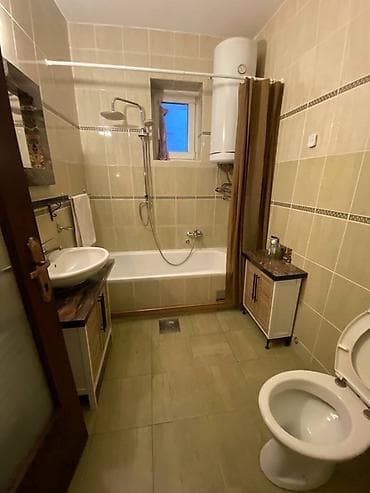 "Prodaje se nova, moderno uređena spratna kuća u mirnom delu Novog na lalafo.rs — 3 "Prodaje se nova, moderno uređena spratna kuća u mirnom delu Novog — 3