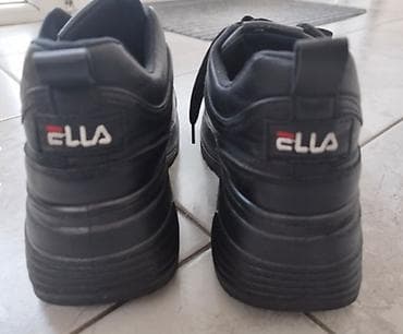 Patike su odlično očuvane i udobne. Uplata na račun pa slanje jer na lalafo.rs — 2 Patike su odlično očuvane i udobne. Uplata na račun pa slanje jer — 2