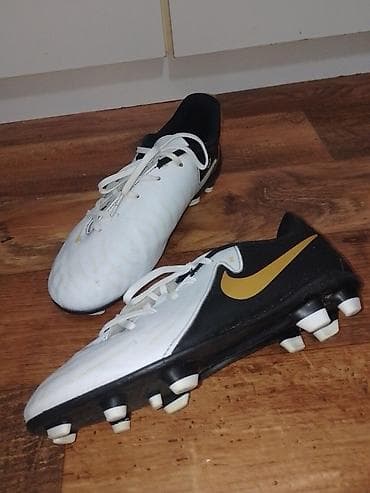 Nike kopačke za prirodnu travu br 36 - Model: Nike (klasična linija sa na lalafo.rs Nike kopačke za prirodnu travu br 36 - Model: Nike (klasična linija sa