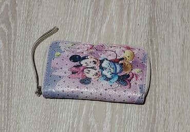 Dečji novčanik sa rajsferšlusom i kaišićem za zglob. Spoljašnost u na lalafo.rs Dečji novčanik sa rajsferšlusom i kaišićem za zglob. Spoljašnost u