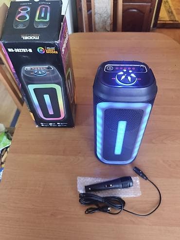 Na prodaju NOV bluetooth zvučnik. Odlično se čuje, jako lepog izgleda na lalafo.rs — 4 Na prodaju NOV bluetooth zvučnik. Odlično se čuje, jako lepog izgleda — 4