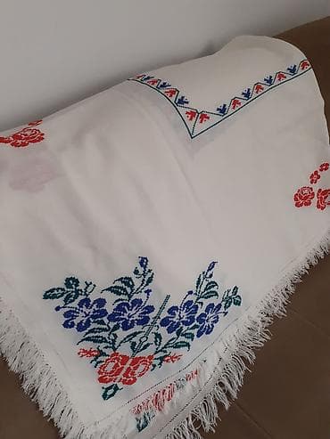 Ručno vezeni stolnjak sa resama - Materijal: bela pamučna tkanina na lalafo.rs — 2 Ručno vezeni stolnjak sa resama - Materijal: bela pamučna tkanina — 2