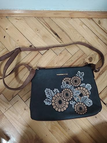 Ženska crossbody torba FASHION&MORE - Materijal: eko-koža sa mat na lalafo.rs — 1 Ženska crossbody torba FASHION&MORE - Materijal: eko-koža sa mat — 1