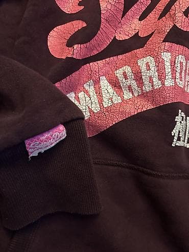 Superdry ženska dukserica s kapuljačom – model “Vintage”/“Warriors” na lalafo.rs — 5 Superdry ženska dukserica s kapuljačom – model “Vintage”/“Warriors” — 5